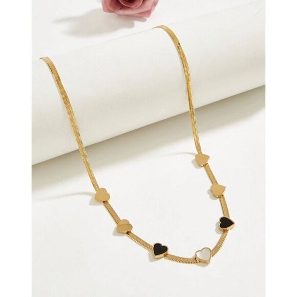 Beautiful Seven Heart Stainless Steel Necklace - Picture 2 of 4